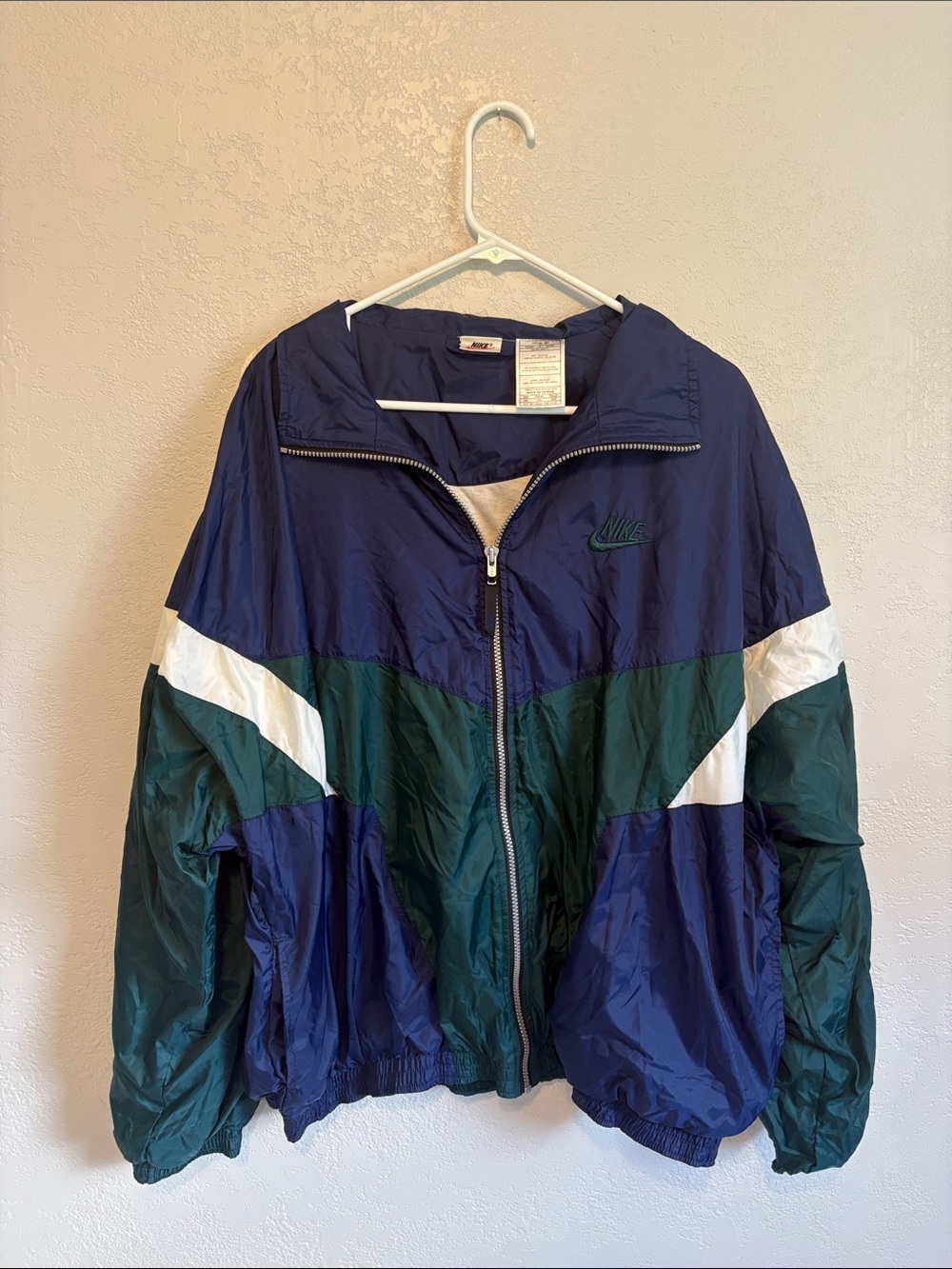 Nike Vintage Navy & Green Windbreaker Jacket